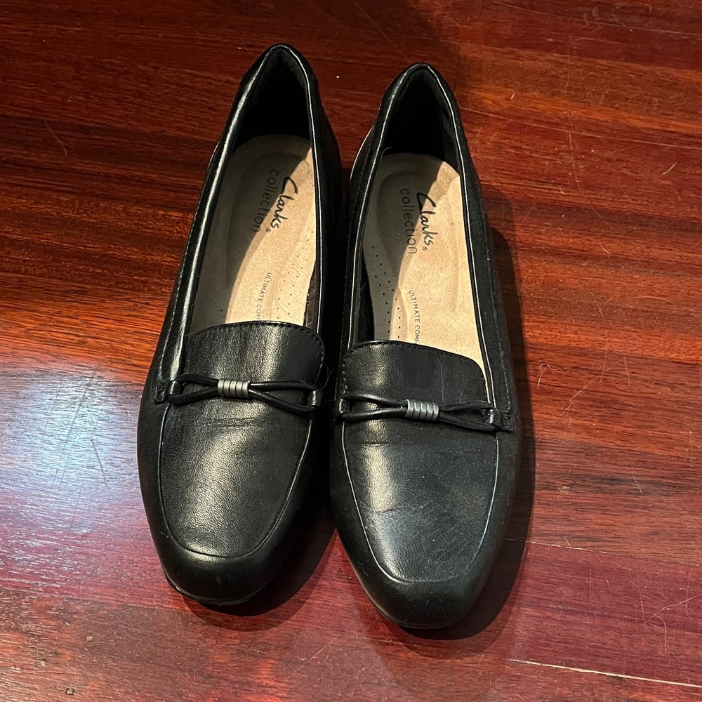 Clarks Black Leather Loafers for Women